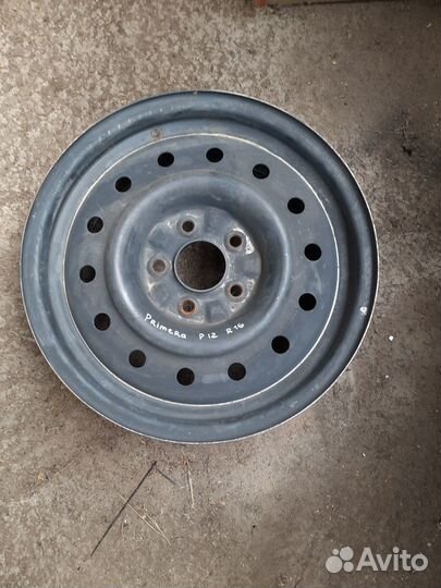 Штампованный диск Nissan Primera P12 r16