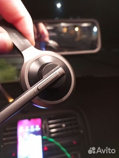 Блютуз наушник