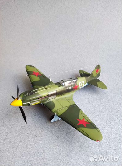 Сборная модель самолëта миг-3