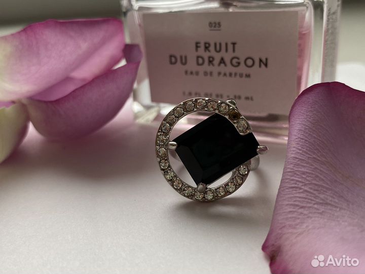 Серебряное кольцо