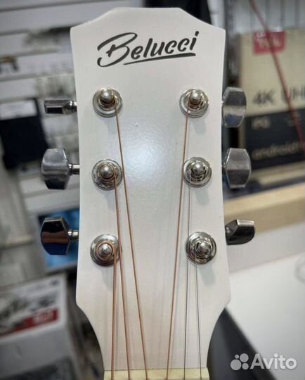 Гитара акустическая 38 белая