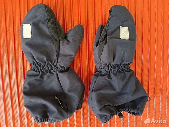 Шапки и варежки на мальчика