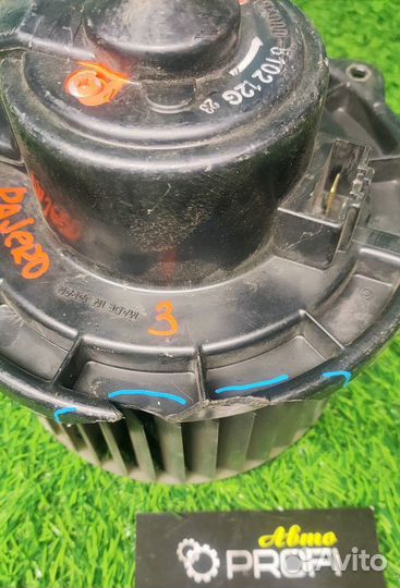 Моторчик печки Mitsubishi Pajero 3