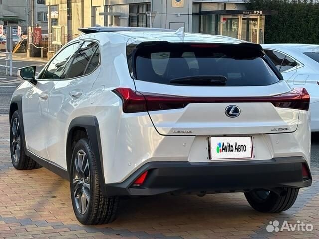 Lexus UX 2.0 CVT, 2021, 34 000 км