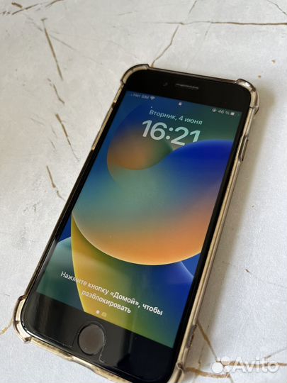 iPhone SE (2020), 64 ГБ