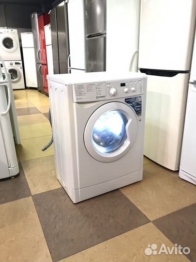 Стиральная машина indesit 5кг на Гарантии