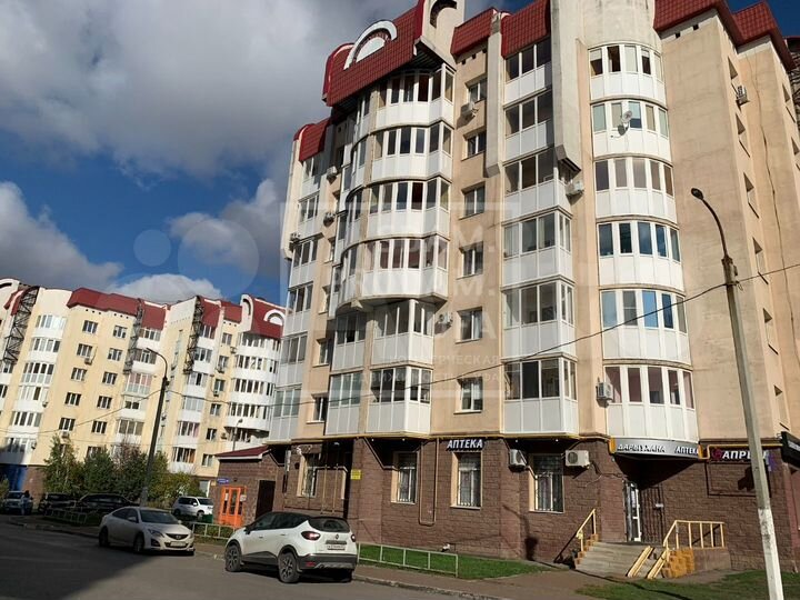 Сдам торговое помещение 90кв.м около Южного полюса