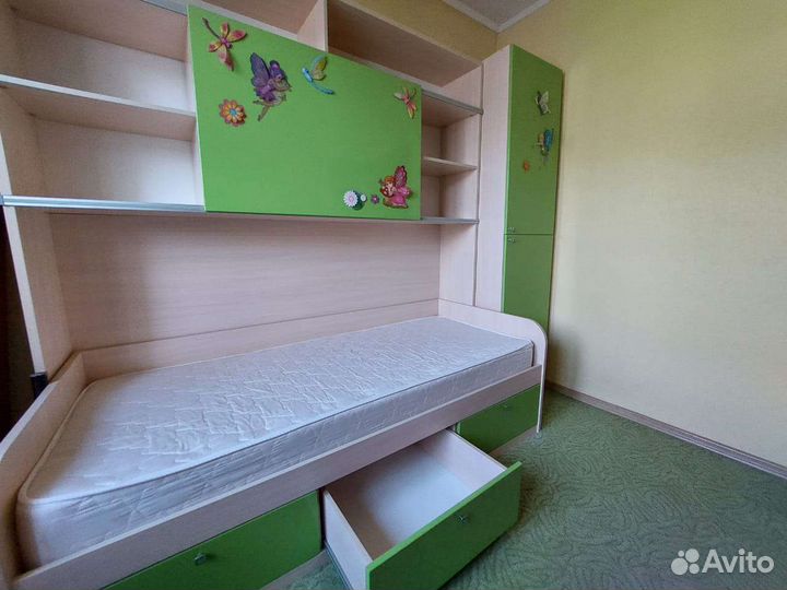 Спальный детский гарнитур, состояние нового