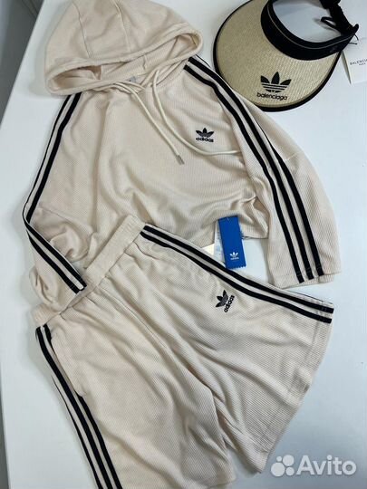 Костюм adidas