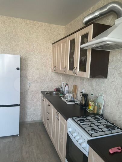 2-к. квартира, 64 м², 4/10 эт.