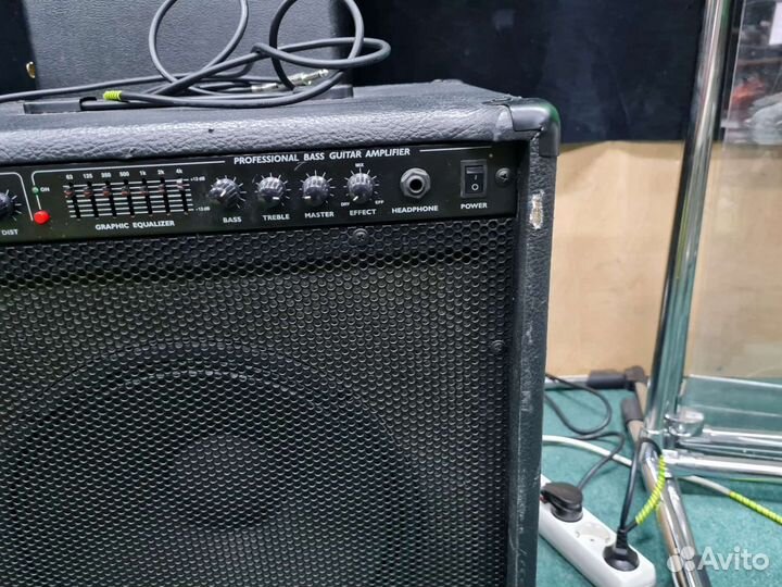 Комбоусилитель для бас-гитары Yerasov Ba-110R