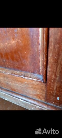 Комод деревянный старинный. Доставка авито