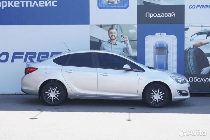 Opel Astra 1.6 МТ, 2013, 117 198 км