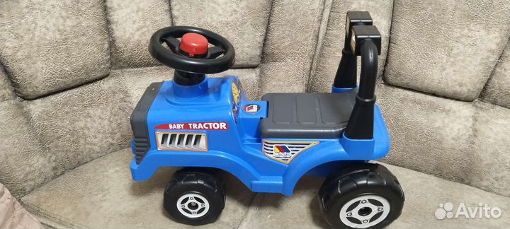 Детская машина каталка, толокар, трактор, новая