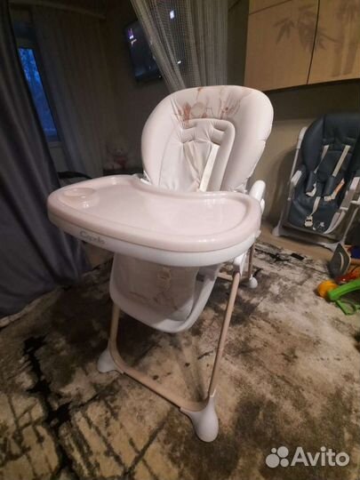 Стул для кормления