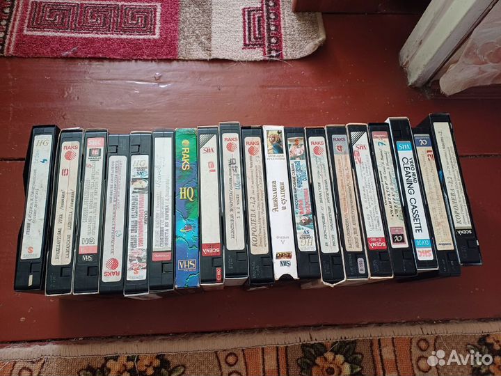 Видеокассеты