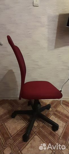 Компьютерное кресло