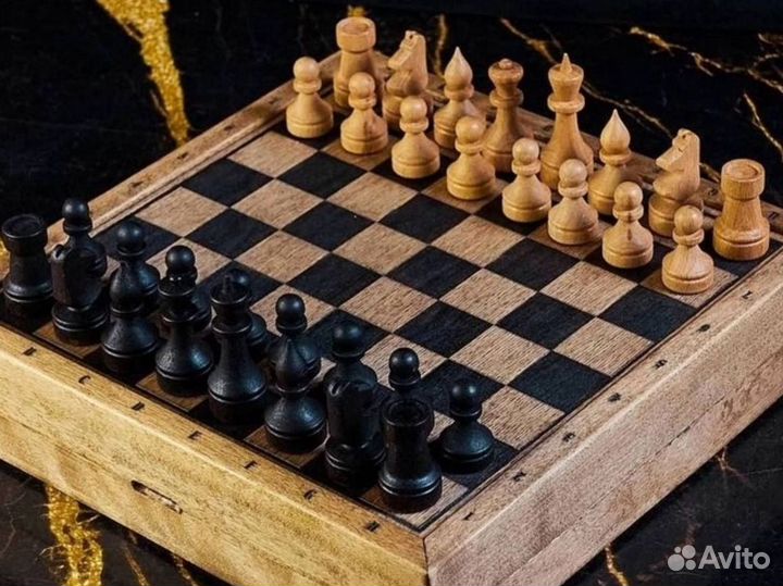 Шахматы ручной работы с индивидуальным рисунком