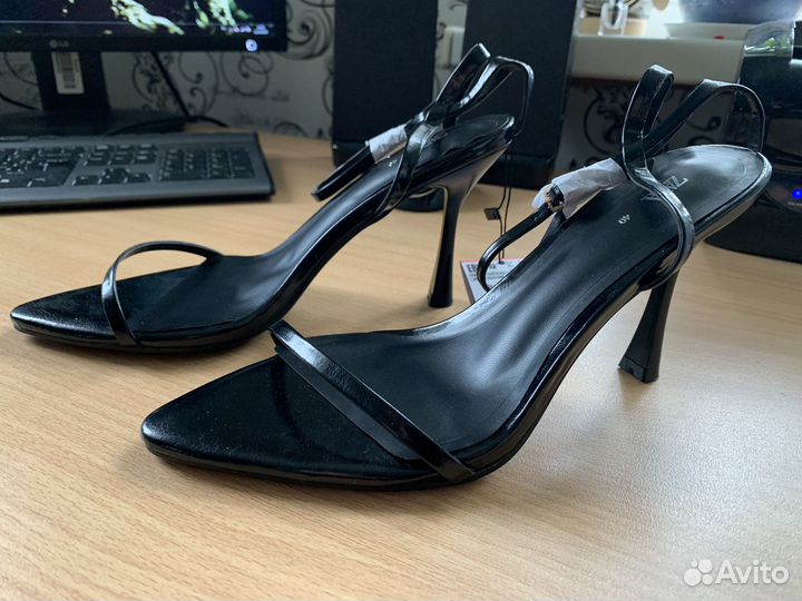 Босоножки zara 40