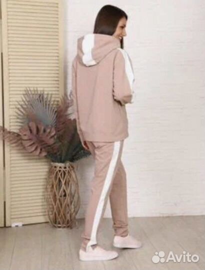 Спортивный костюм женский 52 размер