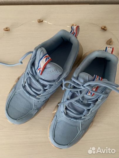 Кроссовки reebok женские