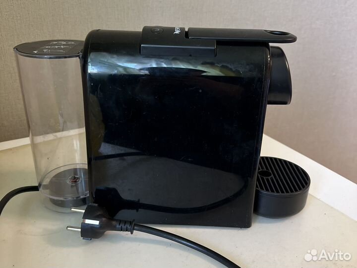 Кофемашина delonghi nespresso EN85