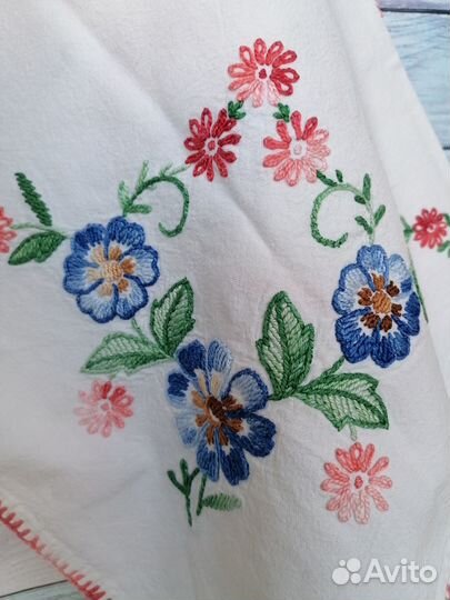Скатерть(салфетка) ручная вышивка