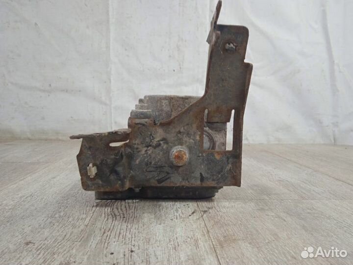 Блок ABS (насос) Renault Duster HSA K4M 2013