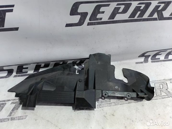 Воздуховод радиатора передний левый Audi Q7 4L BHK