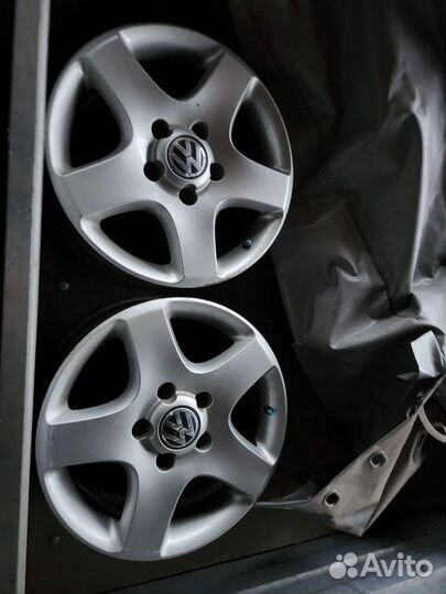 Диски литые оригинал Volkswagen Touareg r 17