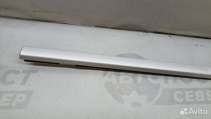 Накладка на порог (наружная) передняя левая