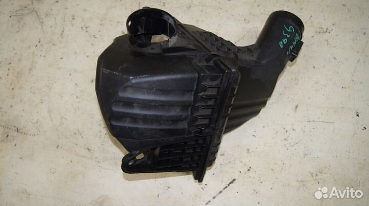 Корпус воздушного фильтра BMW 520i F11