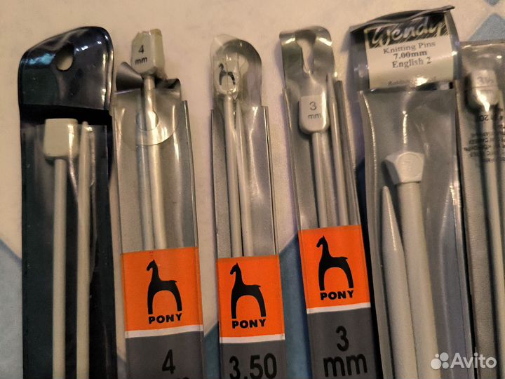 Спицы и крючки для вязания