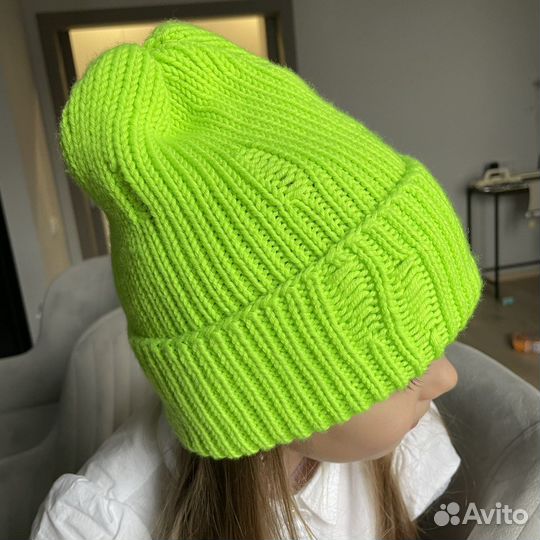 Шапка ручной работы