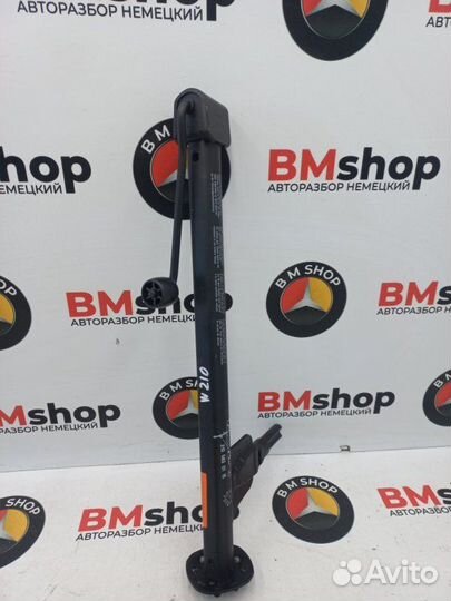 Домкрат Mercedes-Benz E 210 W210 112.941 1999