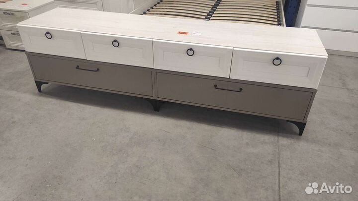 Тумба под тв,гостиная,горка