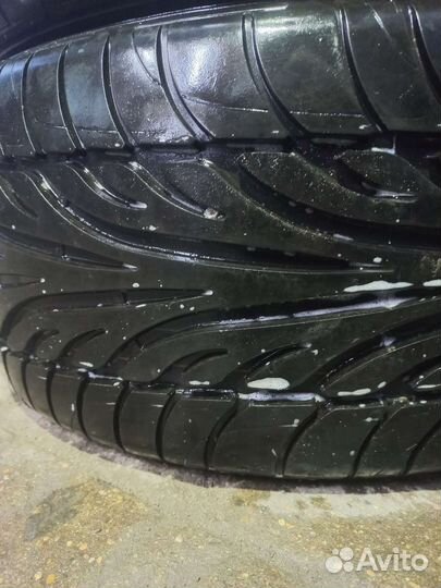Dunlop SP Sport 9000A 245/45 R18 и 275/40 R18 99Y
