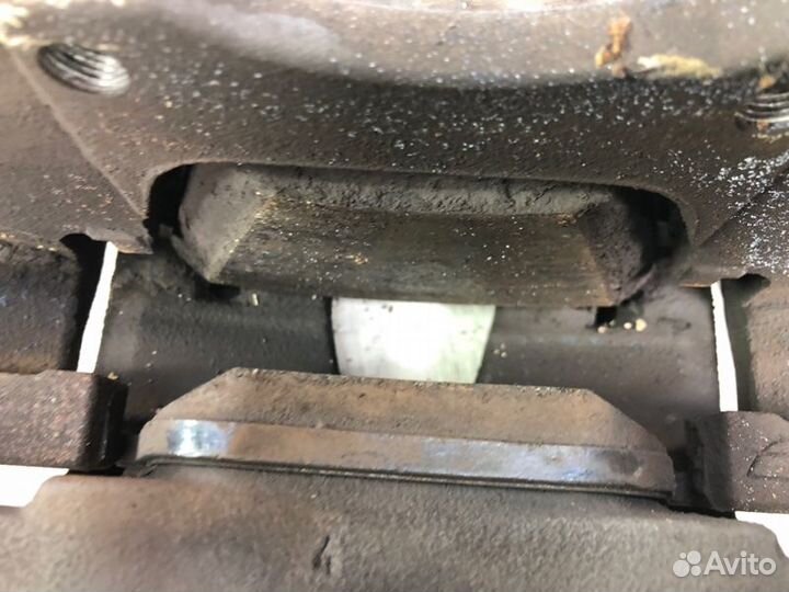 Суппорт передний левый и правый Mazda 3 BK MPS