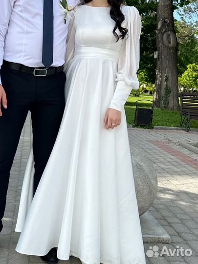 Свадебное платье