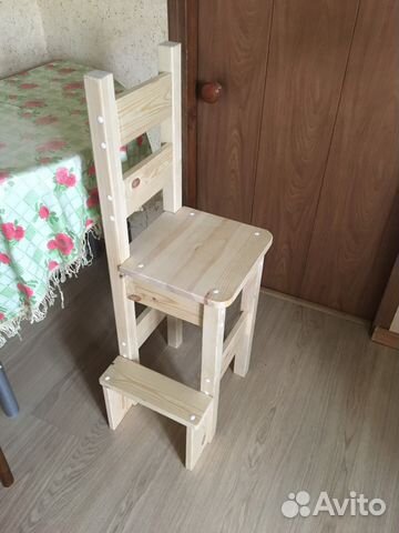 Детский стул для обеда за взрослым столом