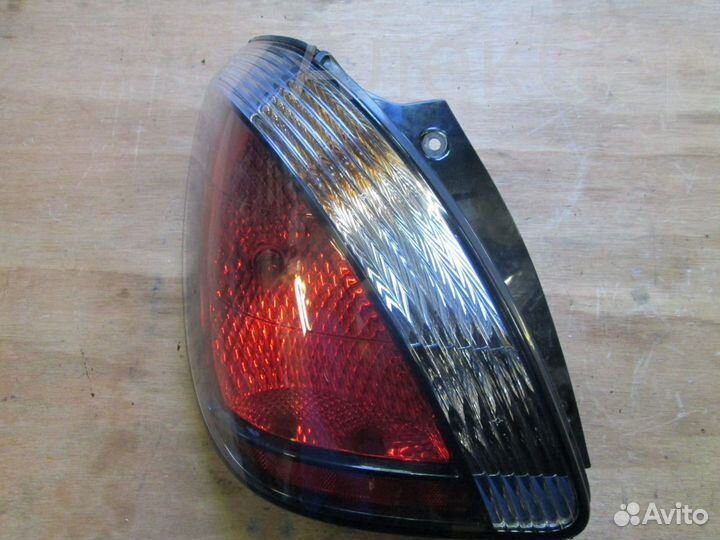Фонарь задний kia Rio киа рио