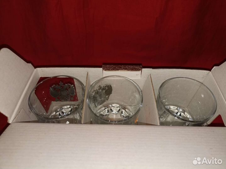 Набор стаканов с Гербом России