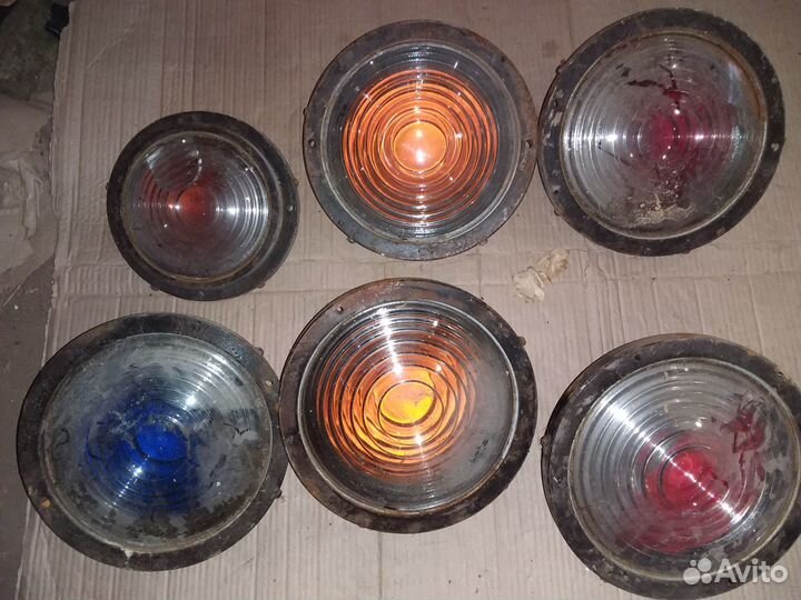 Стекло фонарь железнодорожного светофора СССР