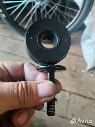 Стойка стабилизатора Passat b3 цена за пару