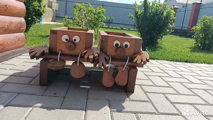 Деревянные ящики под цветы