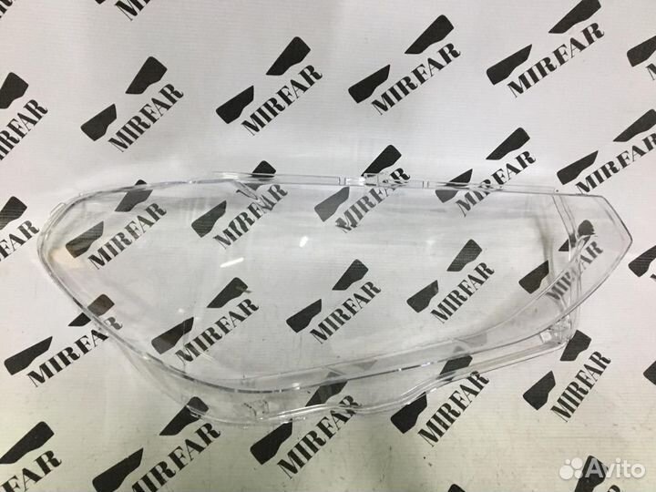 Правое стекло фары BMW X3/X4 G01 G02 2017-2021