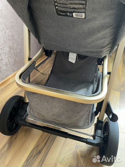 Прогулочная коляска carello echo