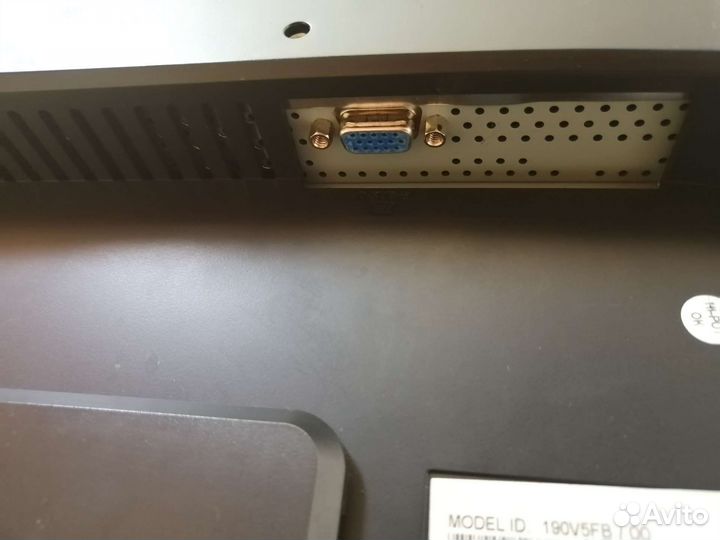 Монитор Philips 19 дюймов 19