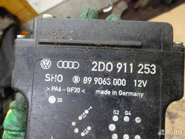 Реле накала свечей Volkswagen LT 2 2000 2D0911253