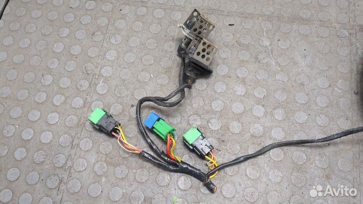 Вентилятор радиатора Peugeot 406, 2001